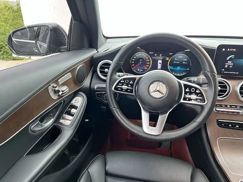Mercedes-Benz GLC — миниатюра 9