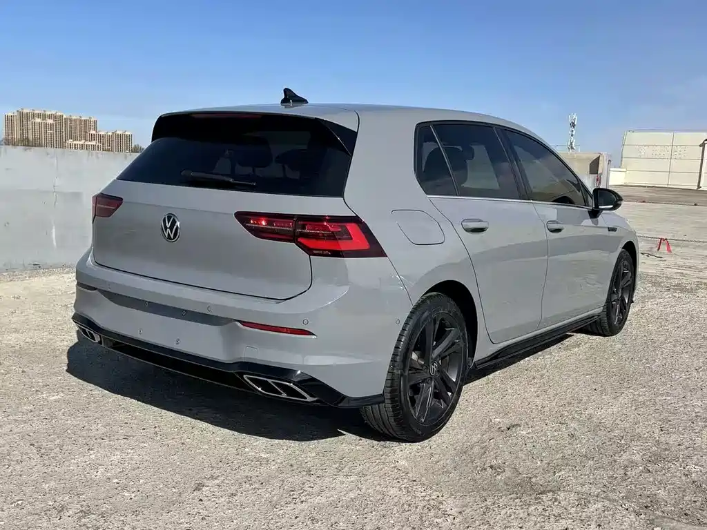 Volkswagen Golf — миниатюра 9