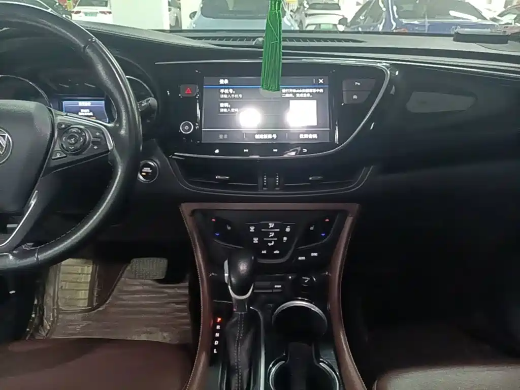 Buick Envision Plus — миниатюра 13