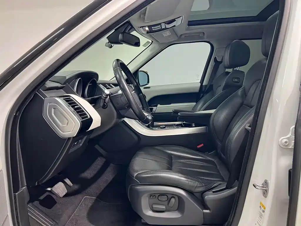 Land Rover Sport — миниатюра 3