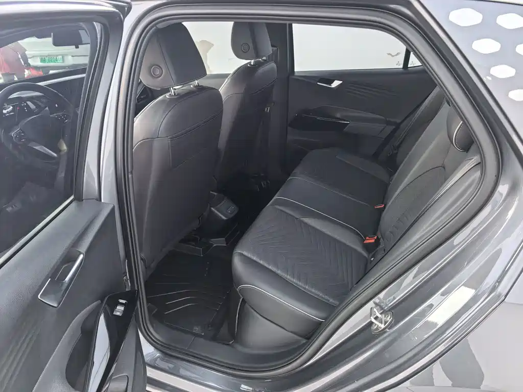 Volkswagen ID.3 — миниатюра 8