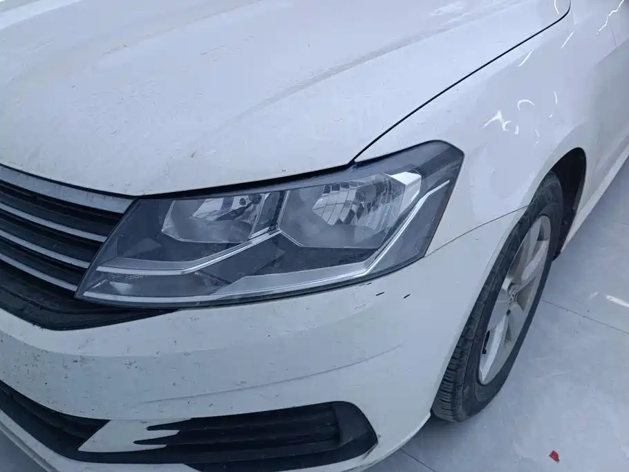 Volkswagen Lavida — миниатюра 5