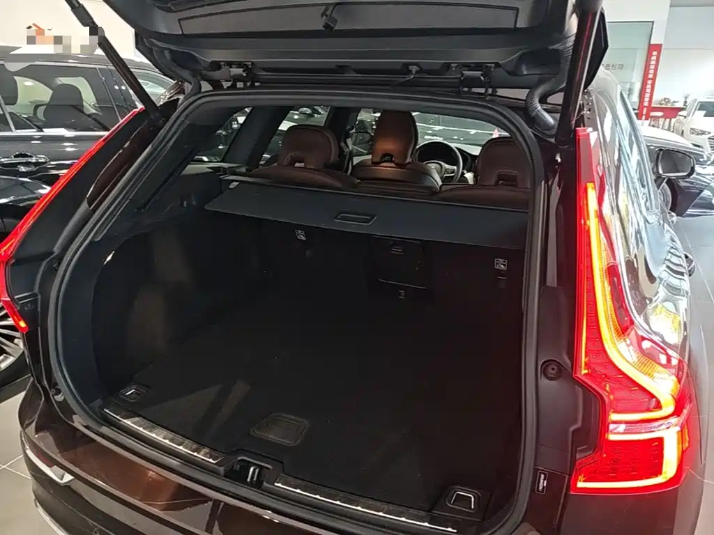 Volvo XC60 — миниатюра 19