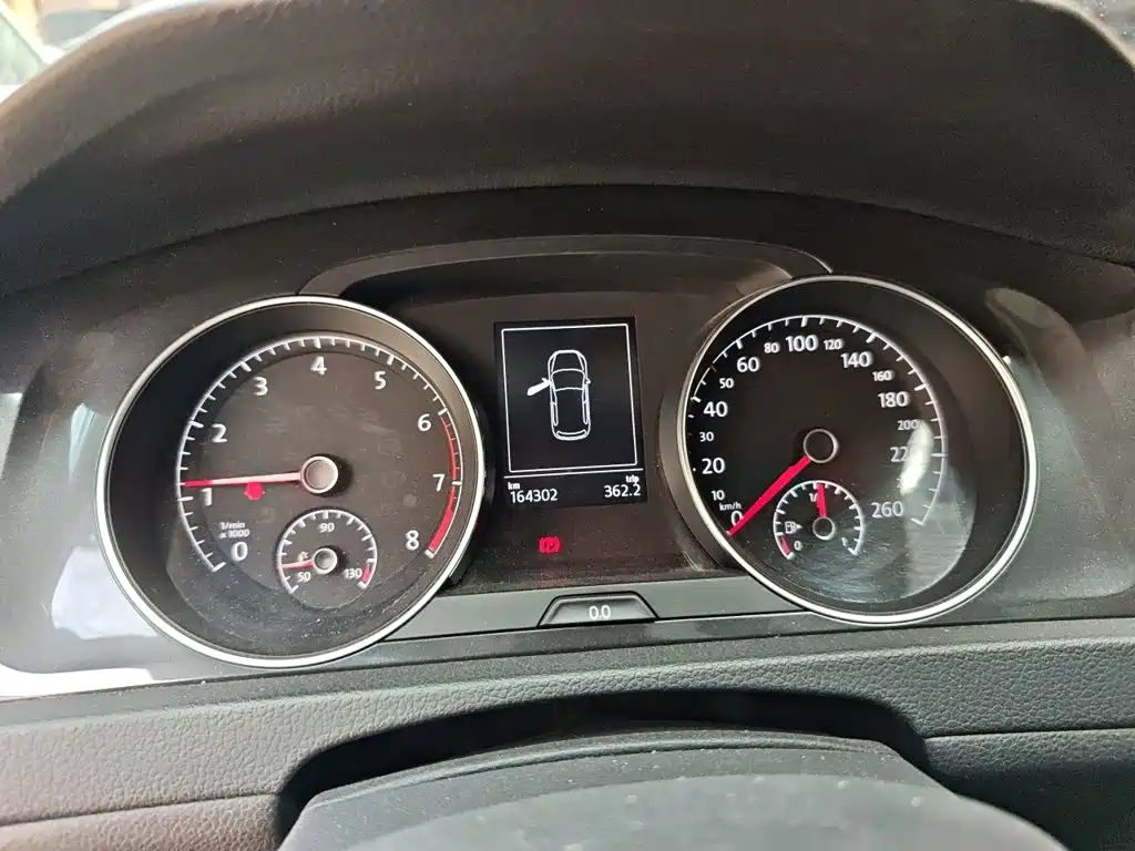 Volkswagen Golf — миниатюра 12