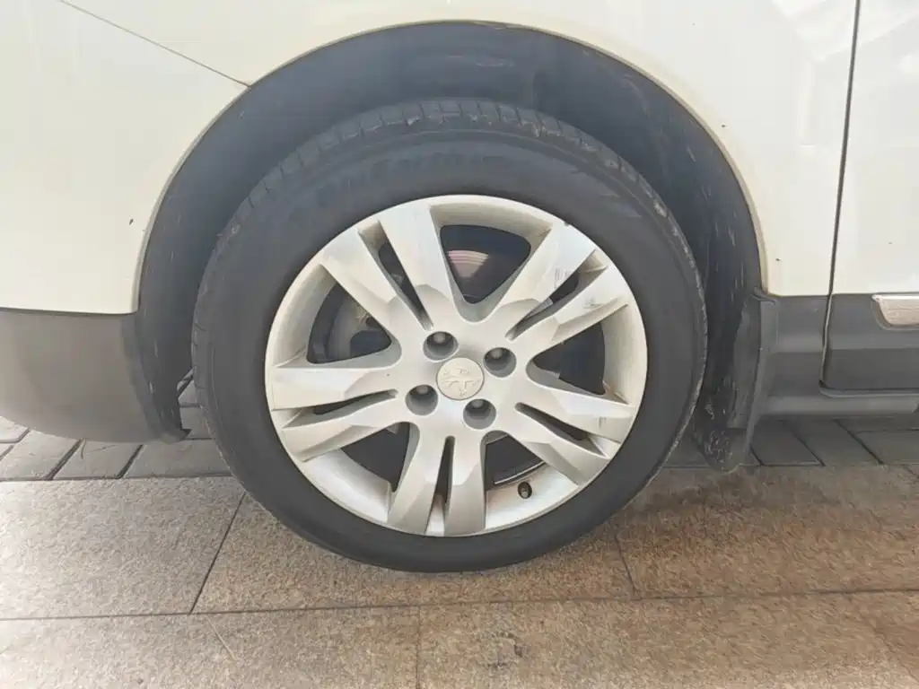 Peugeot 3008 — миниатюра 23