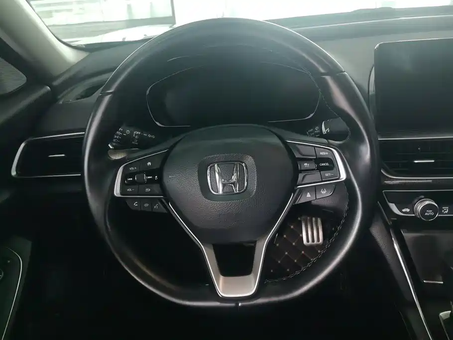 Honda Accord — миниатюра 15