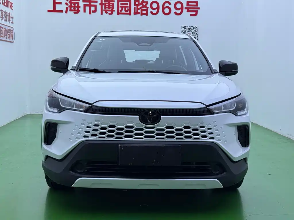 Toyota Corolla Cross — миниатюра 2