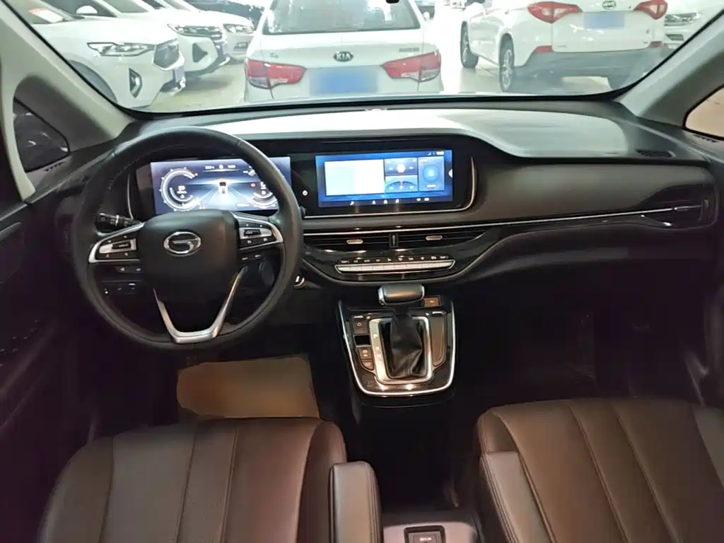 GAC Motor Trumpchi M6 — миниатюра 10
