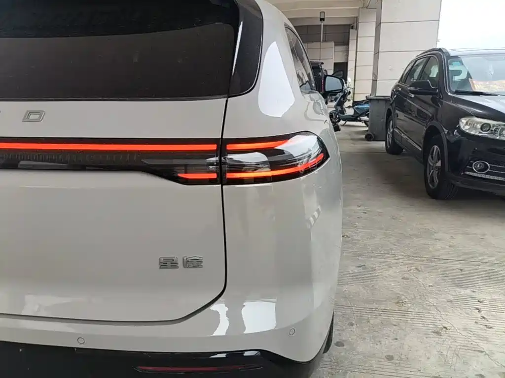 Exeed Xingjiyuan ET — миниатюра 8