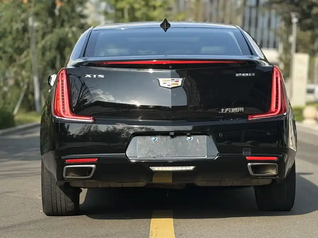 Cadillac XTS — миниатюра 10