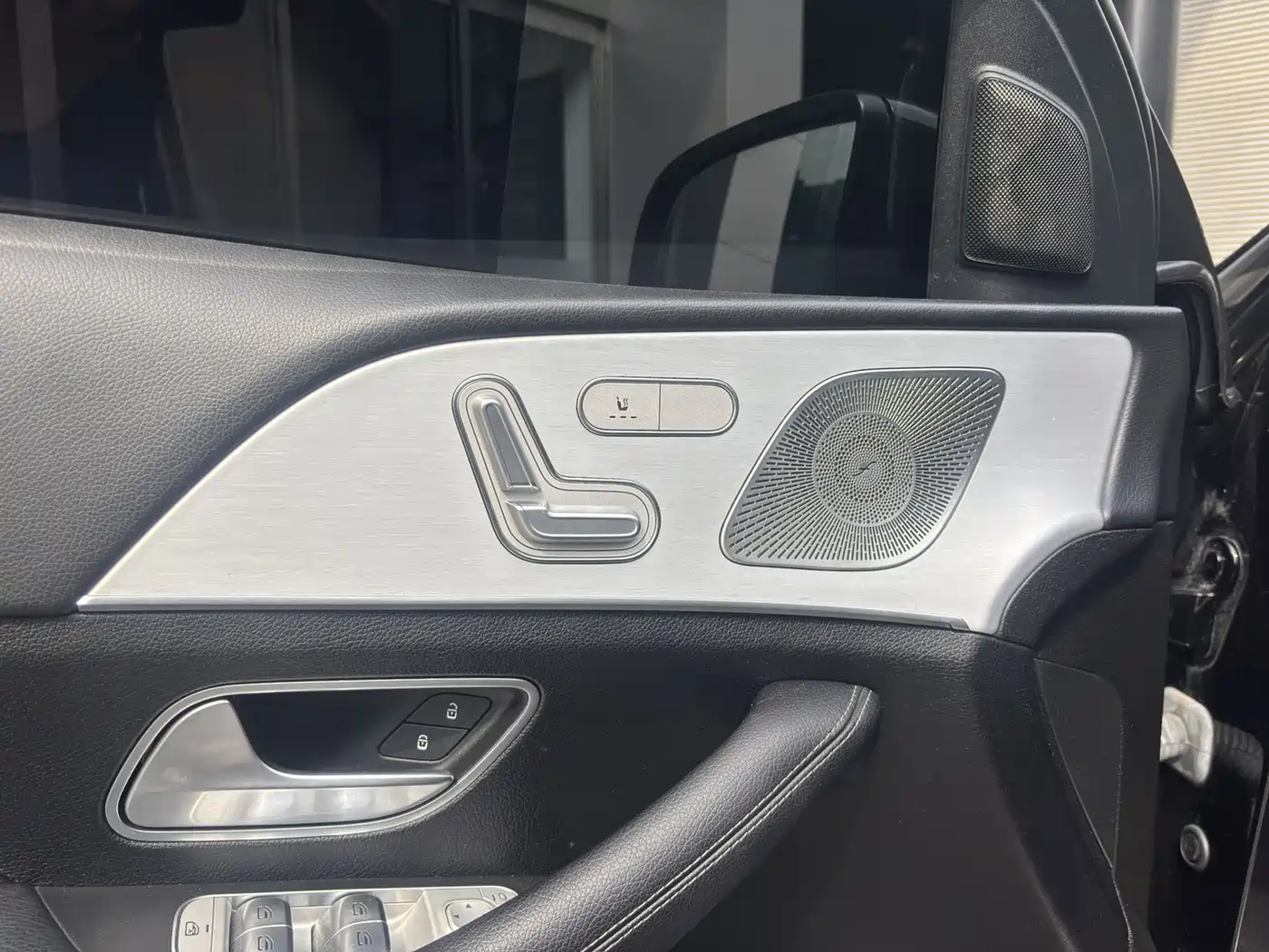Mercedes-Benz GLE Coupe New Energy id 4538869 из Китая 10