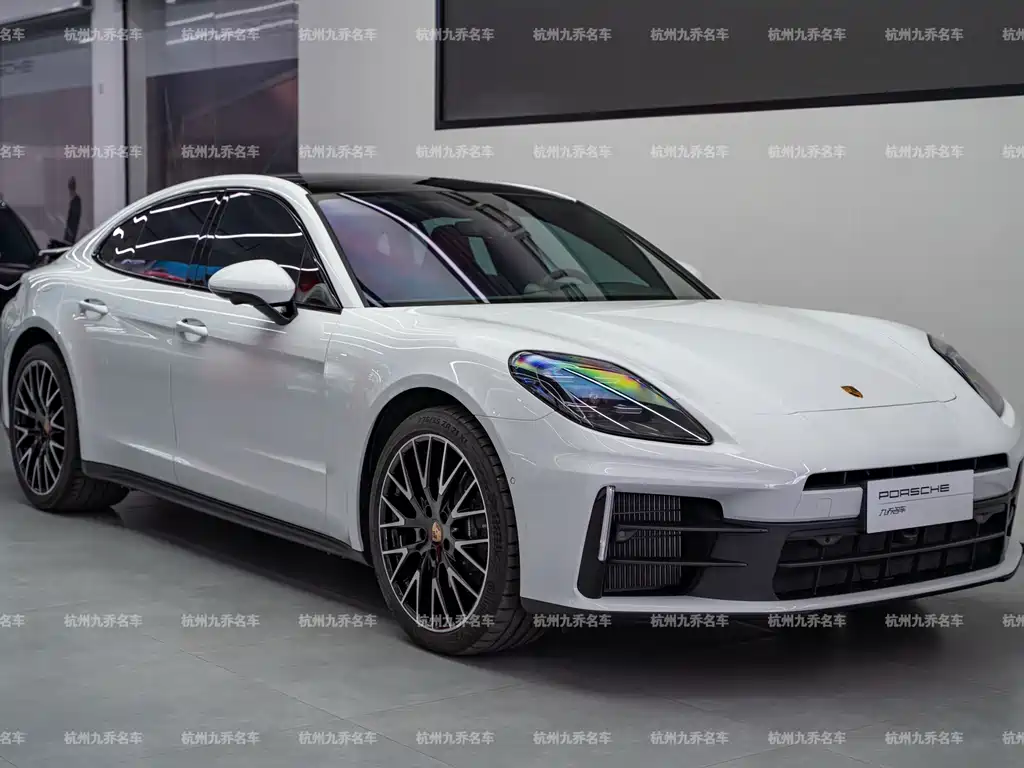 Porsche Panamera — миниатюра 3