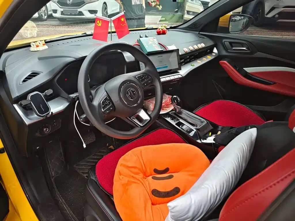 MG MG5 — миниатюра 3