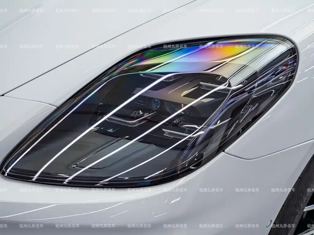 Porsche Panamera — миниатюра 10