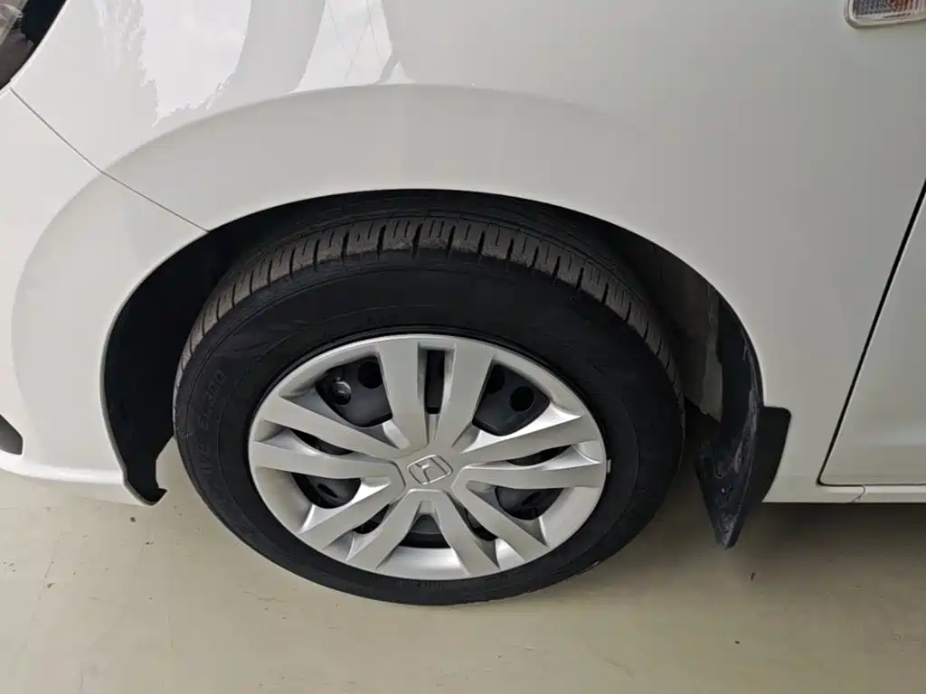 Honda Fit — миниатюра 23