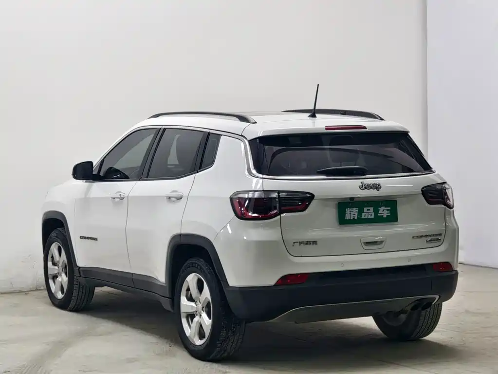 Jeep Compass — миниатюра 6