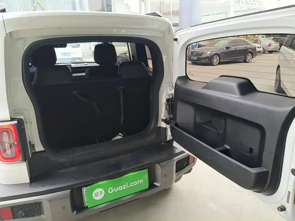 Baojun Yueye — миниатюра 19