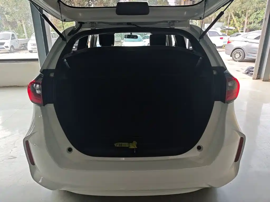 Honda Fit — миниатюра 19