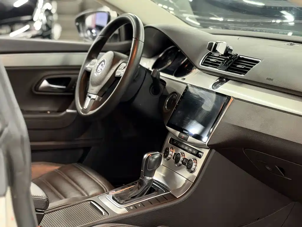 Volkswagen CC — миниатюра 14