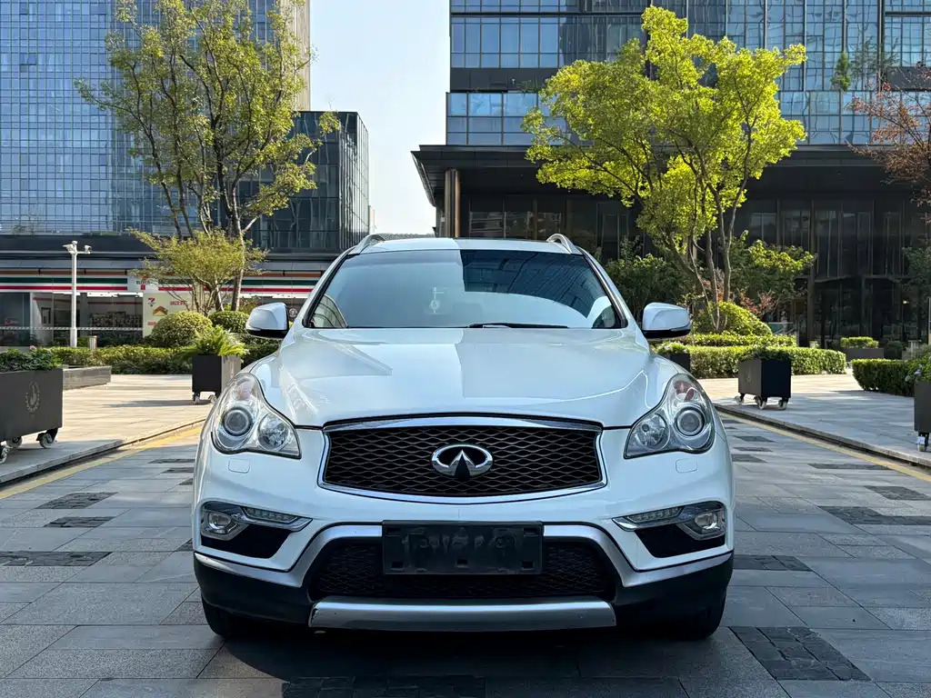 Infiniti QX50 — миниатюра 2