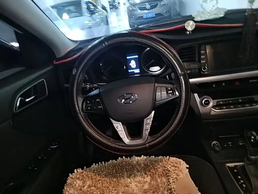 Hyundai Mistra — миниатюра 15