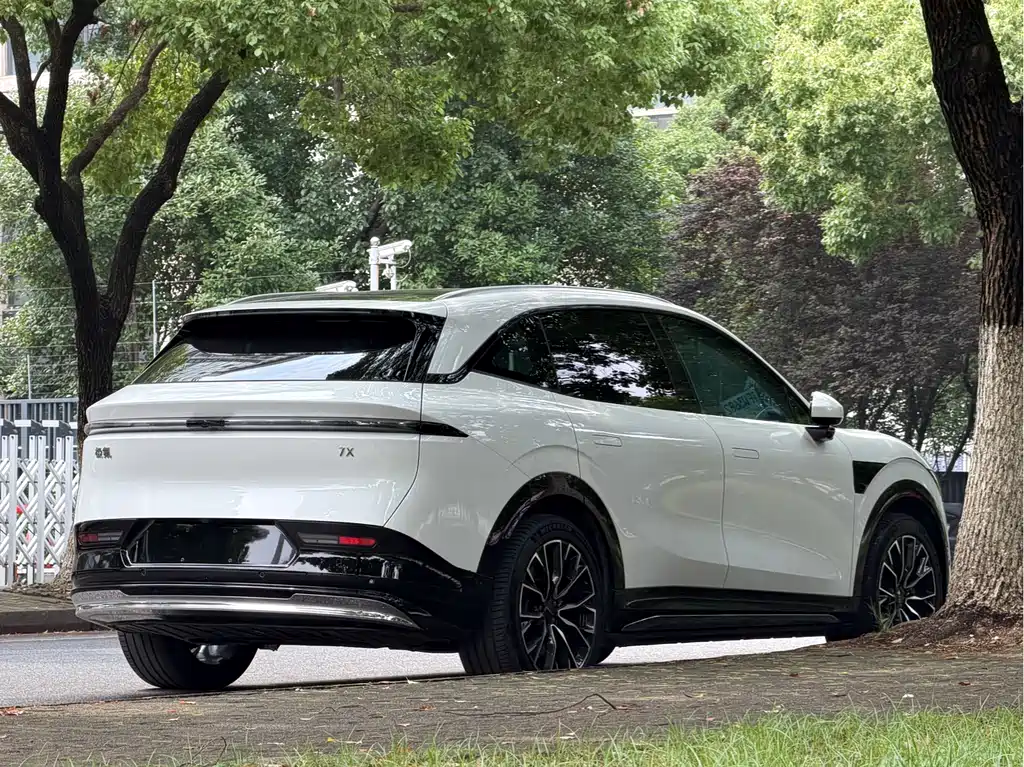 Zeekr 7X 2025 75kWh Smart Drive
