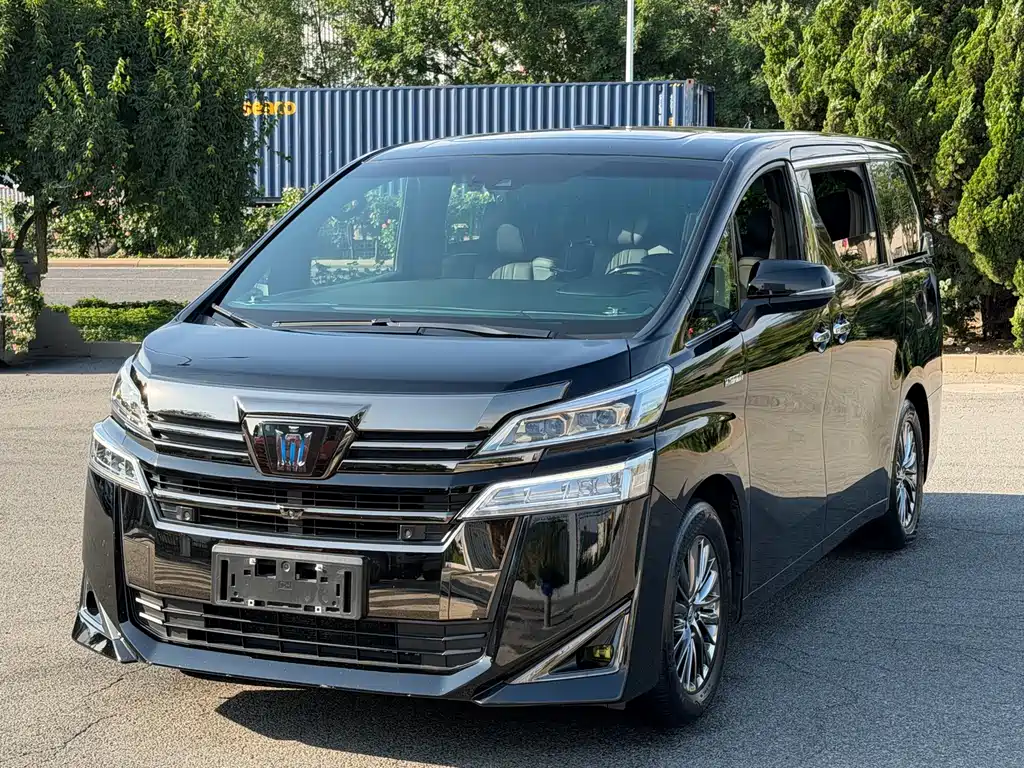Toyota Vellfire 2020 2.5L Black Gold