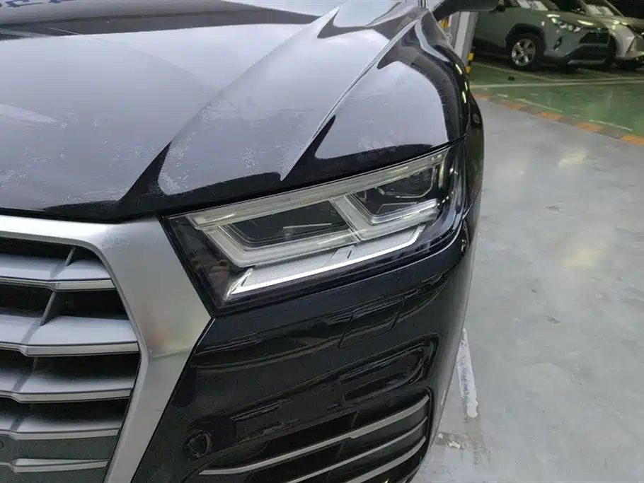 Audi Q5L 2020 40 TFSI Fashion