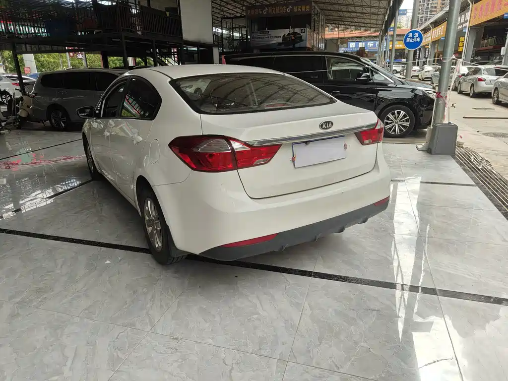 Kia K3 — миниатюра 5