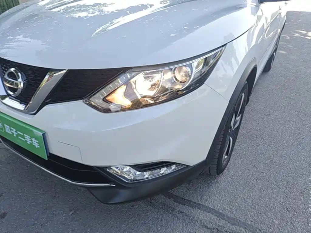Nissan Qashqai — миниатюра 24