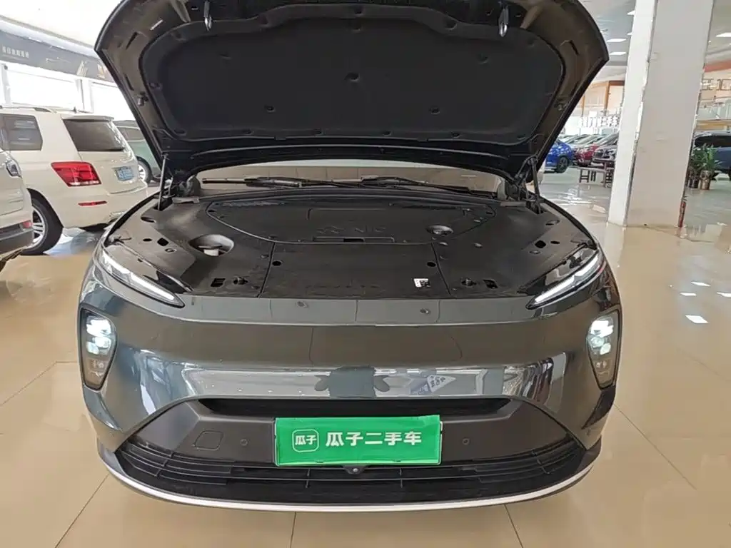 NIO ES8 — миниатюра 20