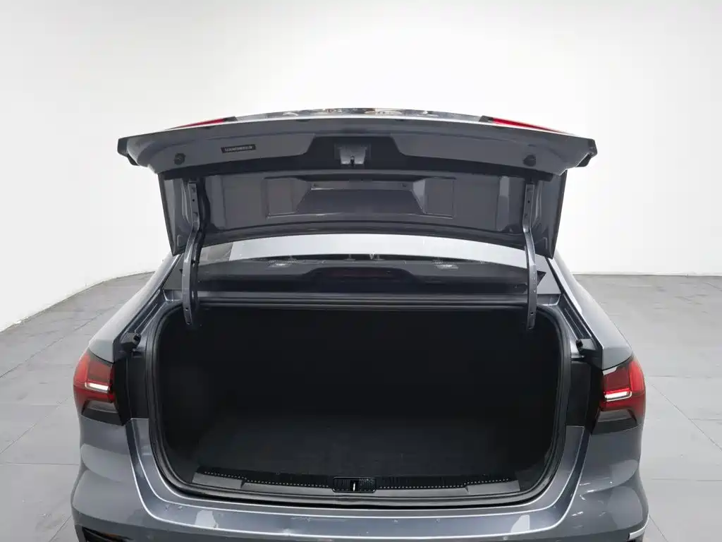 Roewe i5 — миниатюра 16