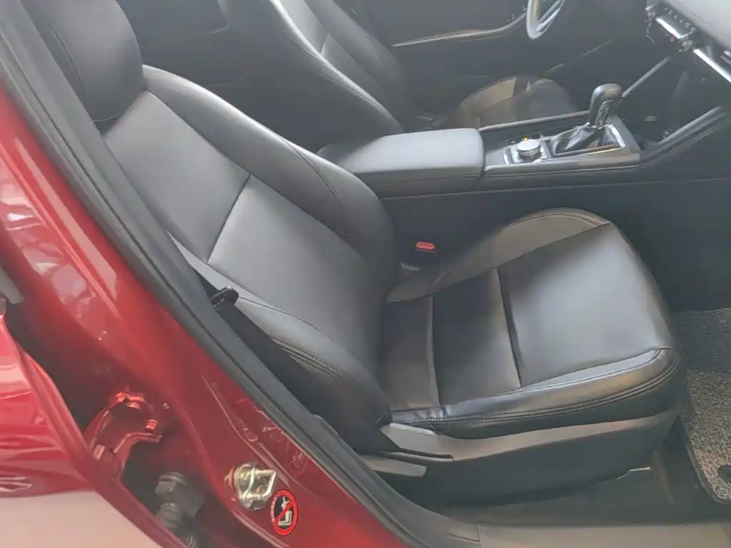 Mazda 3 Axela — миниатюра 25