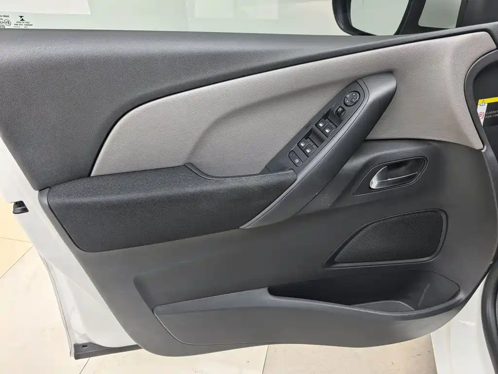 Citroen C4 Picasso — миниатюра 11