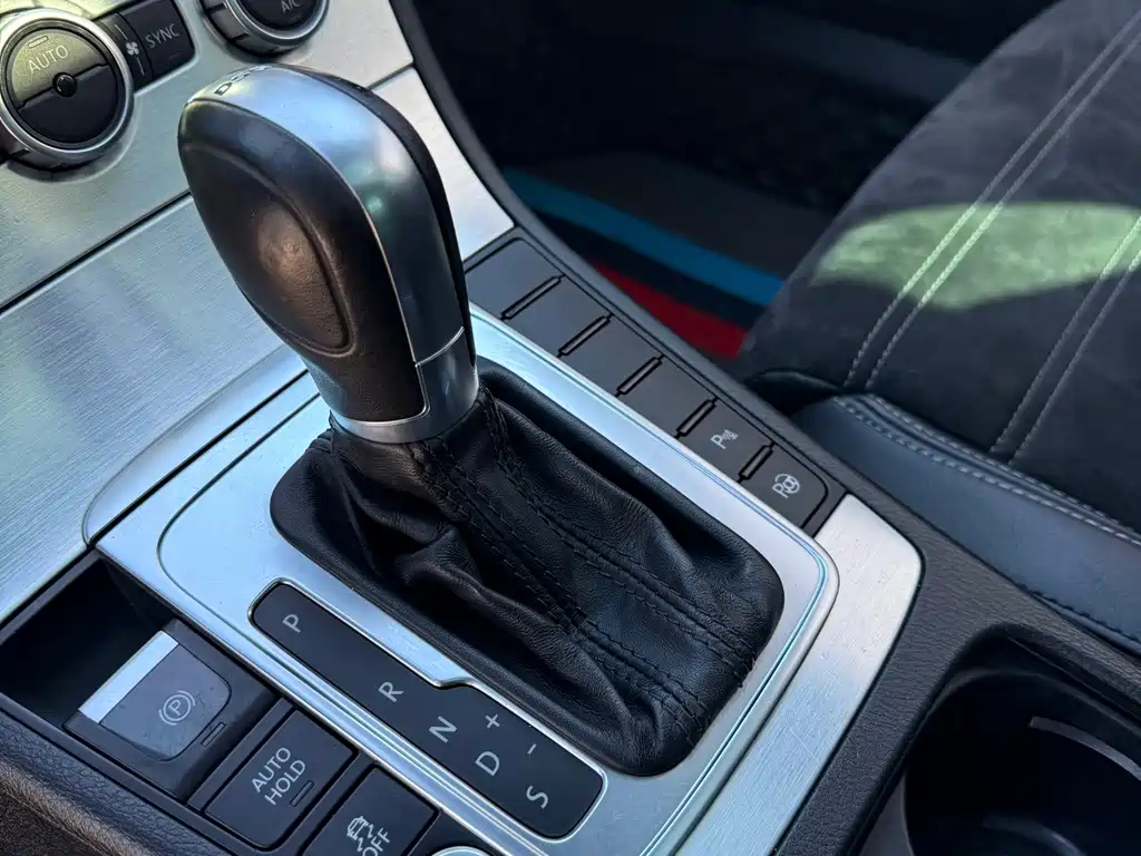 Volkswagen CC — миниатюра 8