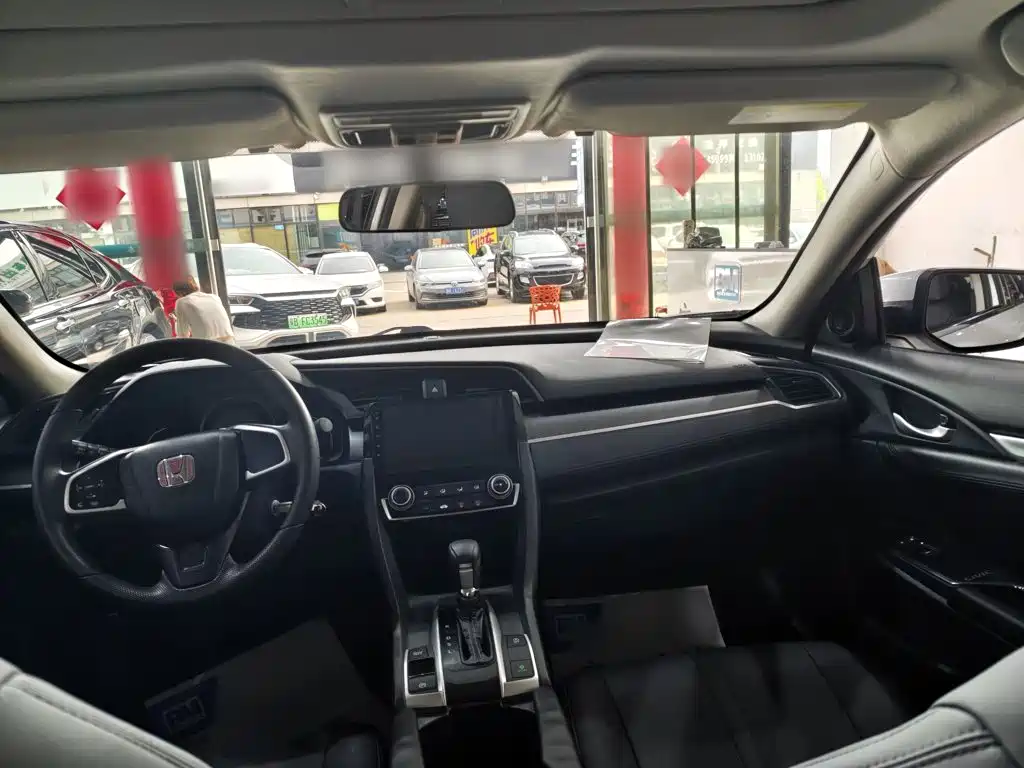 Honda Civic 2016 180TURBO CVT Comfort