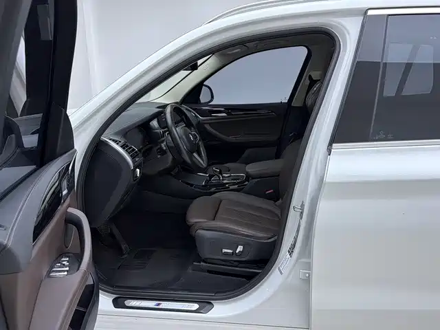 BMW X3 — миниатюра 6