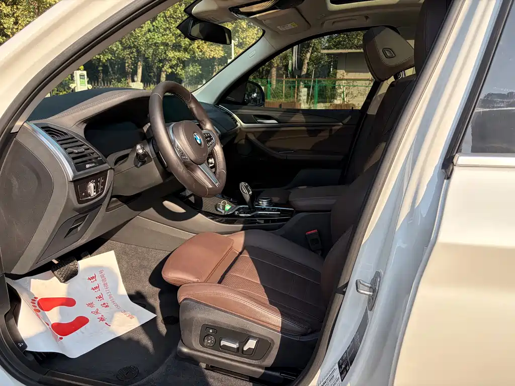 BMW X3 — миниатюра 13