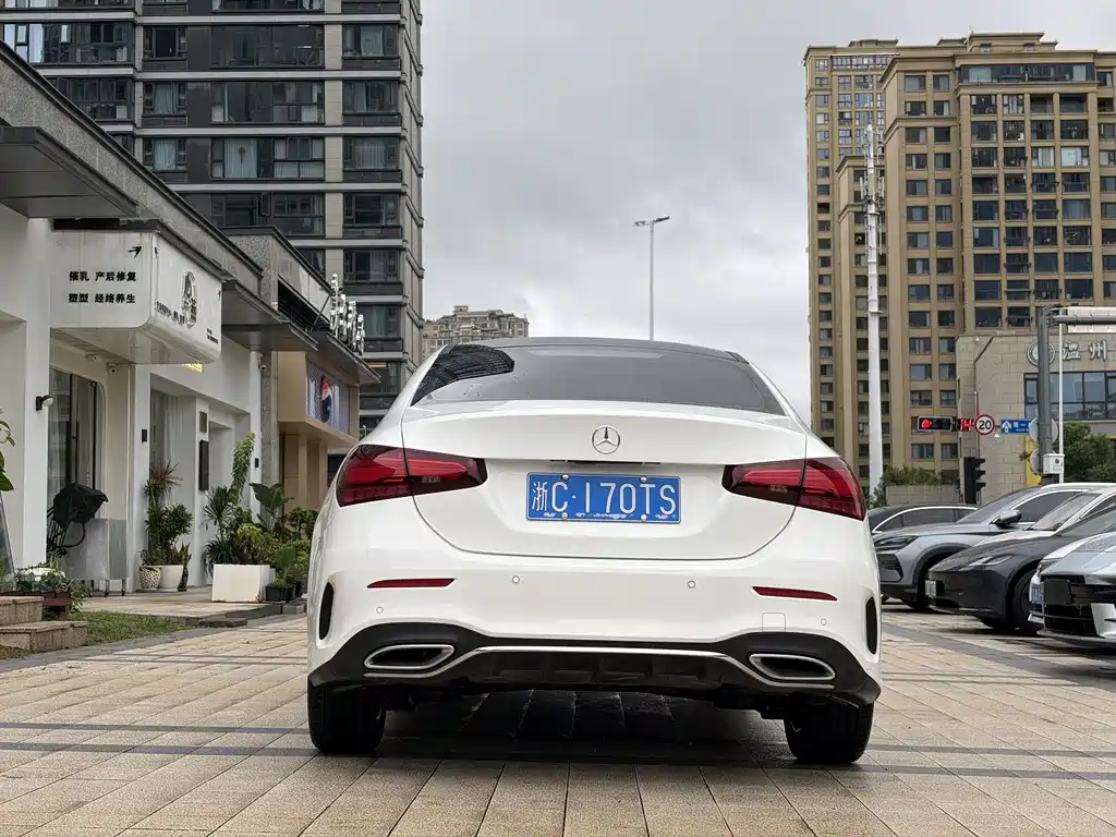 Mercedes-Benz A-Class — миниатюра 12