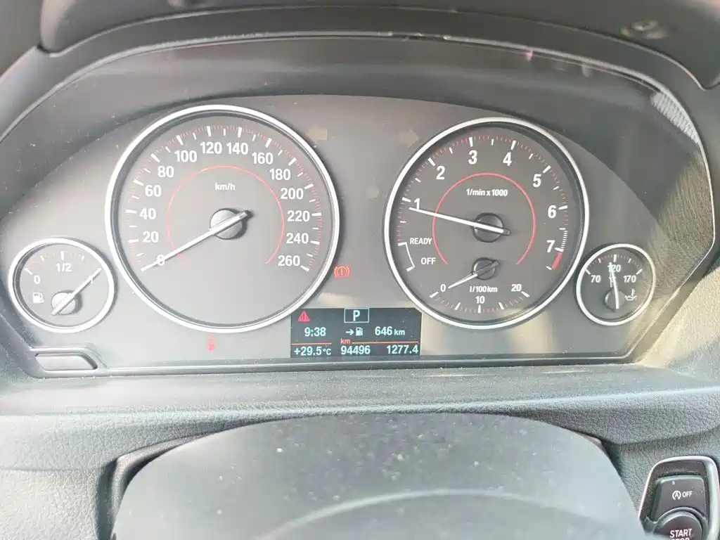 BMW 3 Series — миниатюра 7
