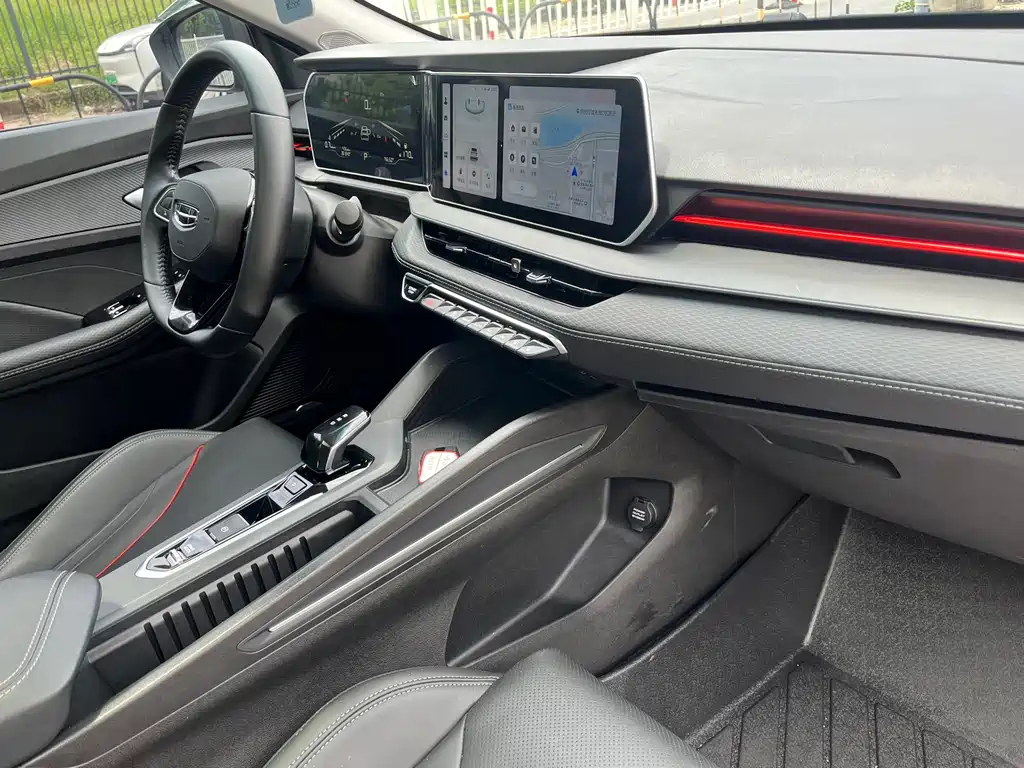 Geely Binrui — миниатюра 14