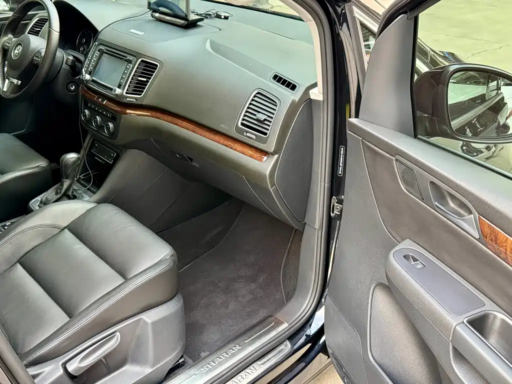 Volkswagen Sharan — миниатюра 15