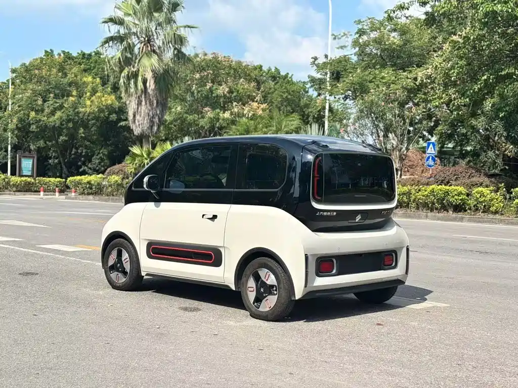 Baojun KiWi EV — миниатюра 5