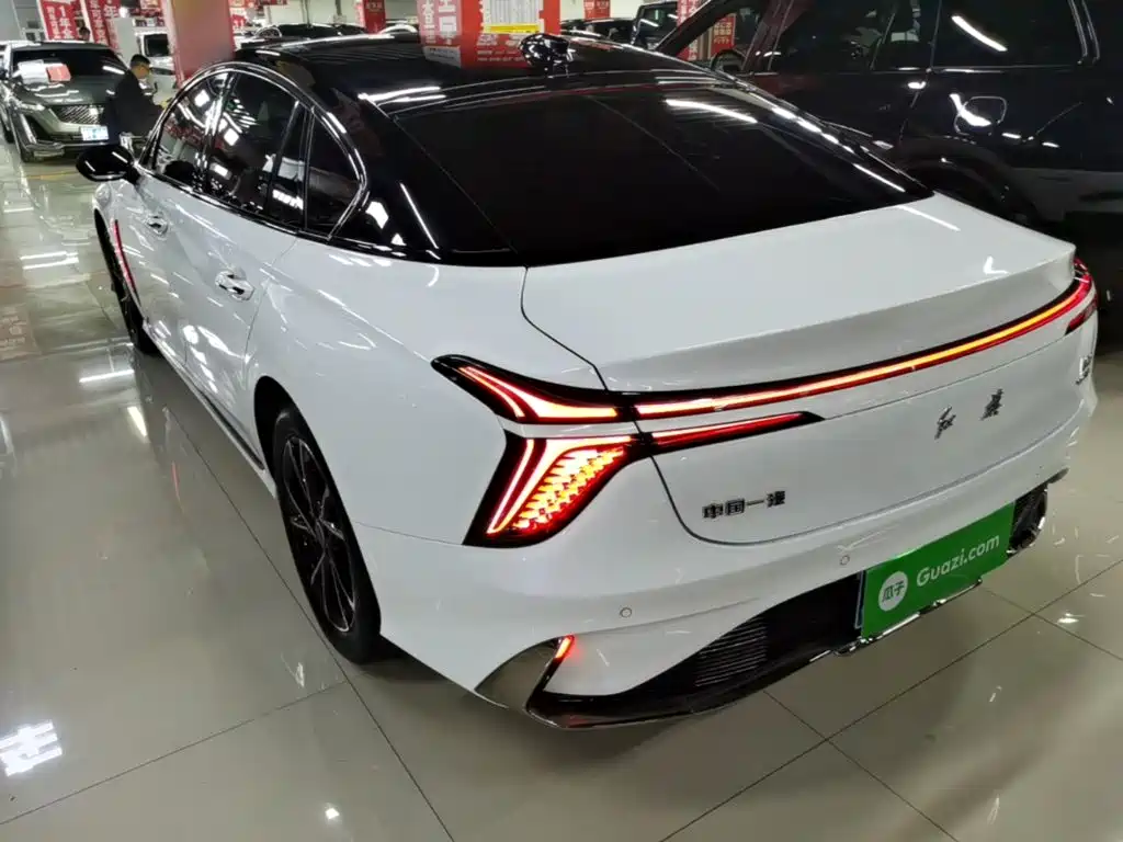 Hongqi Hongqi H6 — миниатюра 5