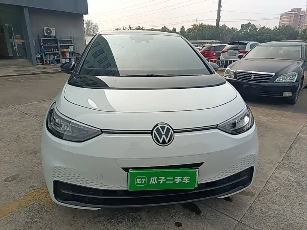 Volkswagen ID.3 — миниатюра 3
