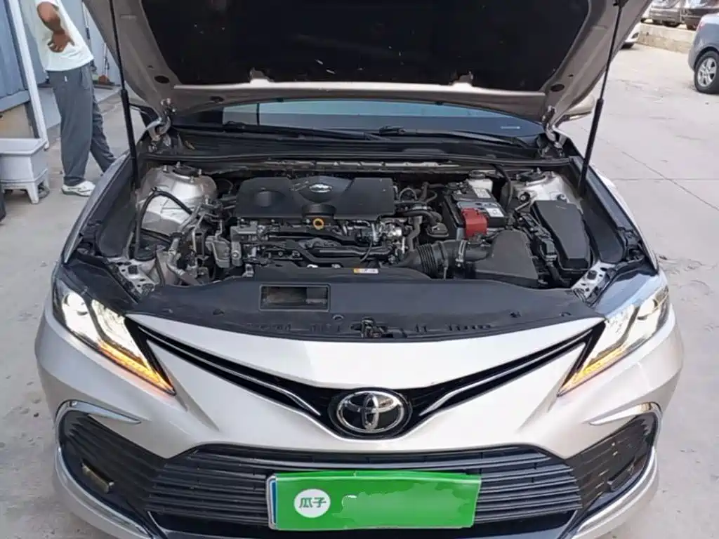 Toyota Camry — миниатюра 20