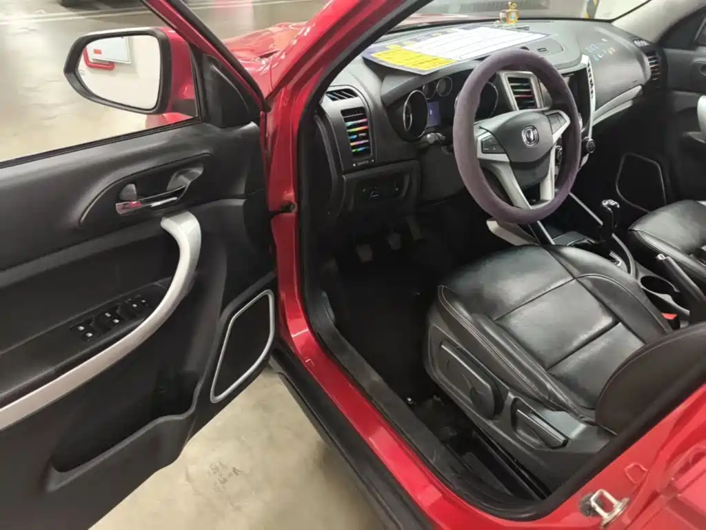 Changan CS35 — миниатюра 16