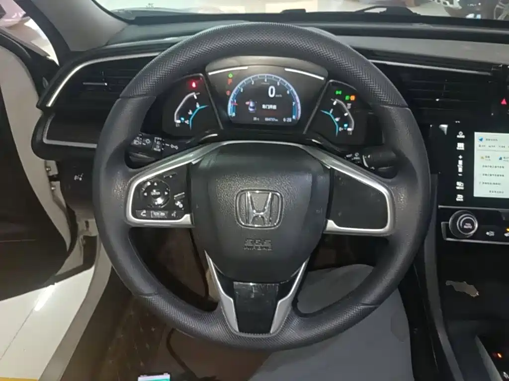 Honda Civic — миниатюра 11