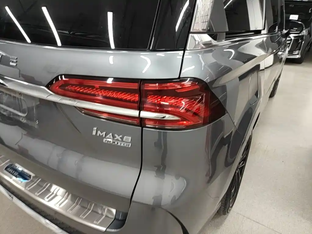 Roewe iMAX8 2021 400TGI Supreme
