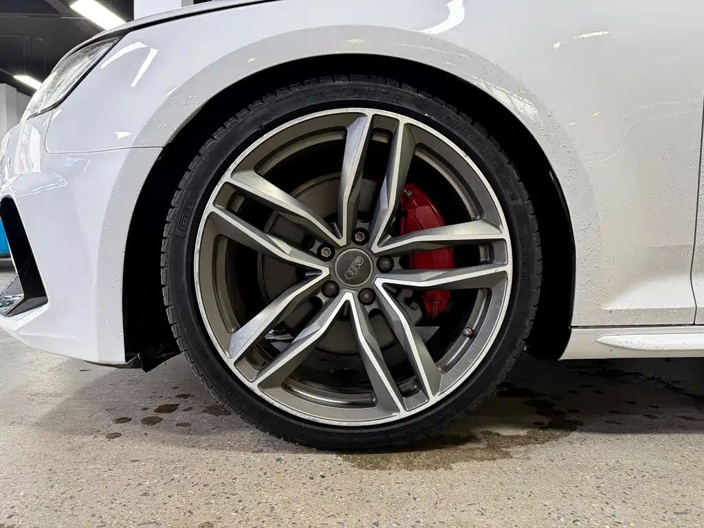 Audi A4L — миниатюра 24